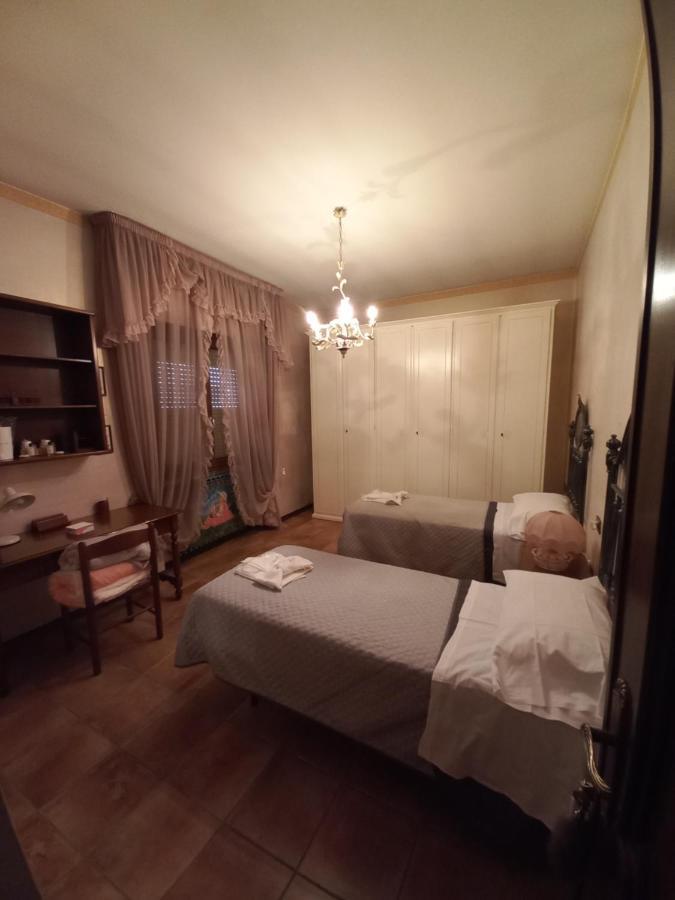 Casa Guerrino Bed and Breakfast L'Aquila Eksteriør billede