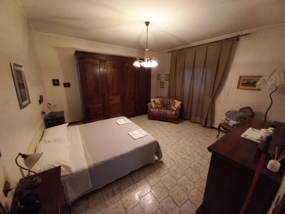 Casa Guerrino Bed and Breakfast L'Aquila Værelse billede